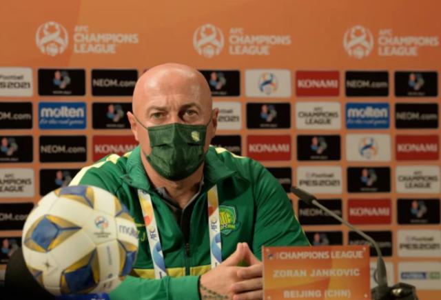 乐鱼官方入口-扬科维奇：防守有进步 盼下一场进攻端多一些机会